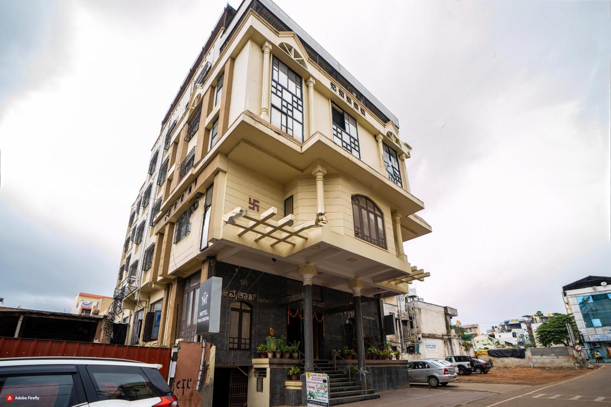 Hotel Vyshak International Mysore Eksteriør bilde